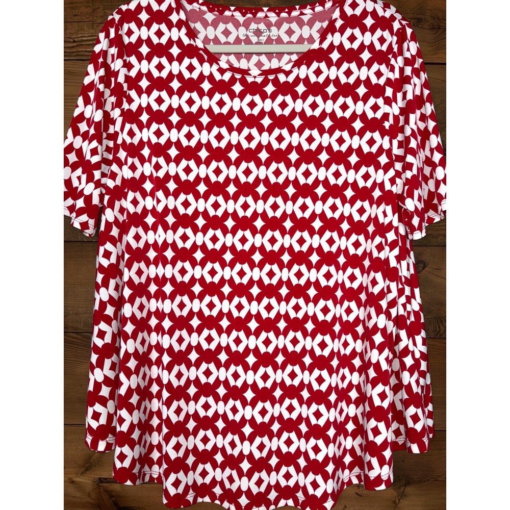 Chico's The Ultimate Tee Womens Size 2 Large Geometric Stretch T-Shirt